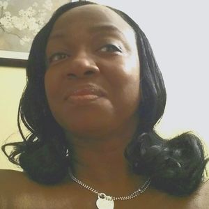 Meet your Posher, Vida